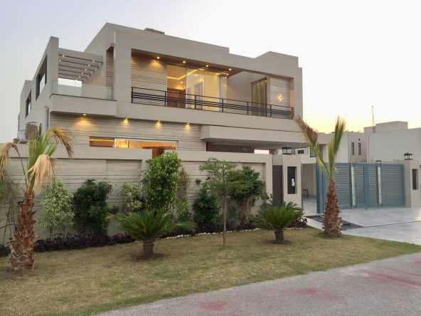 house for sale in Bahria EMC,bahria education and medical city,Bahria EMC Lahore,5 Marla Good House
